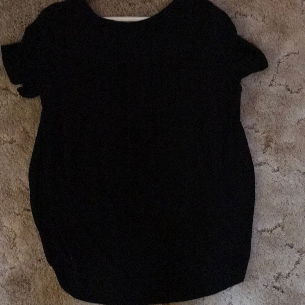 Black basic top - Picture 3 of 4